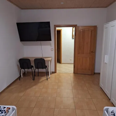 Monteurhaus - Parkplatz, Wlan & Tv * Wahrenholz